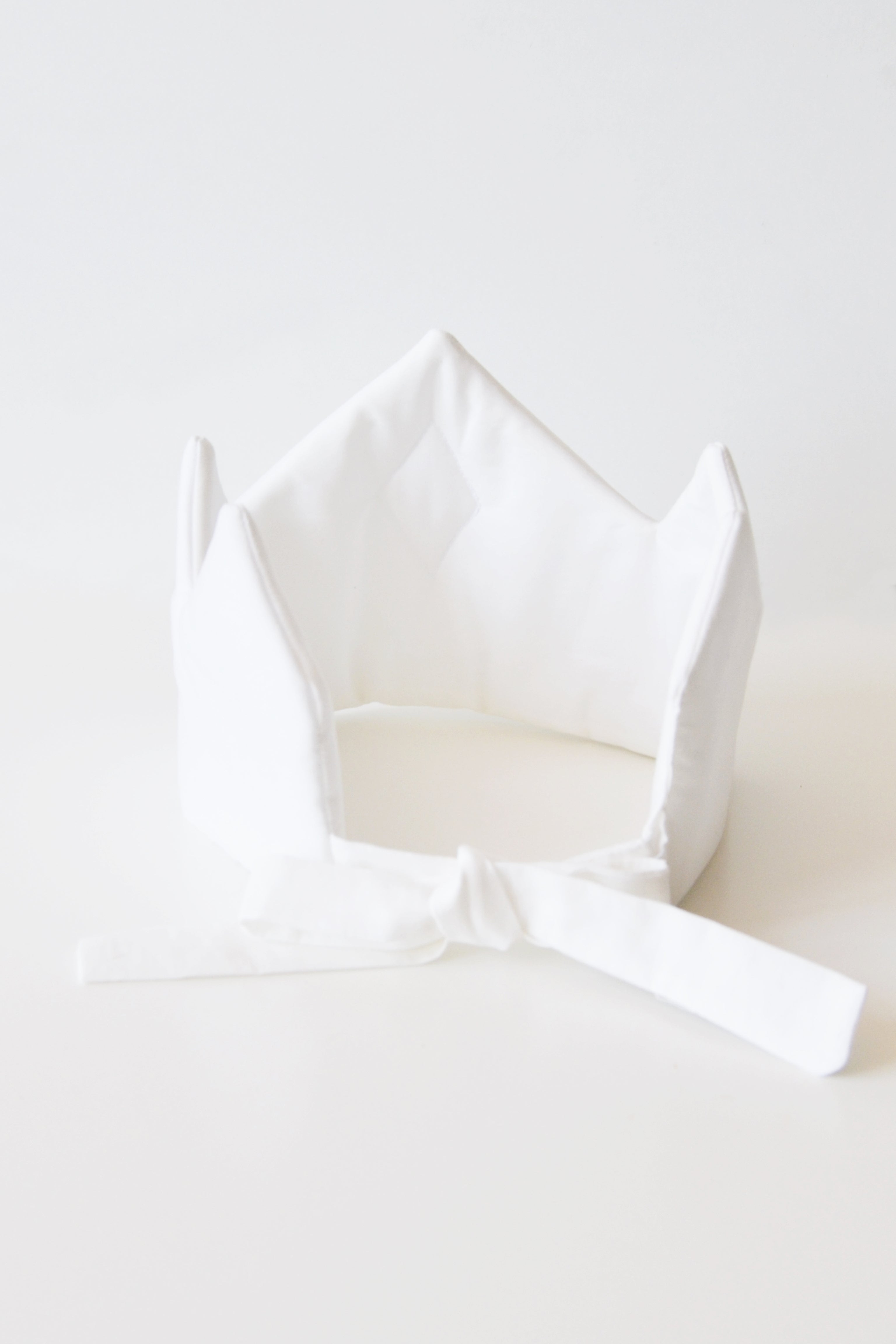 Crown Hat - White